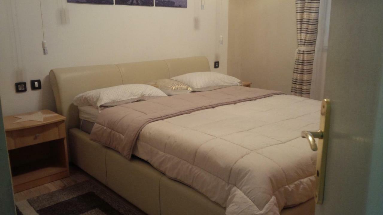 Apartment Gold & Gray Zadar Exterior photo